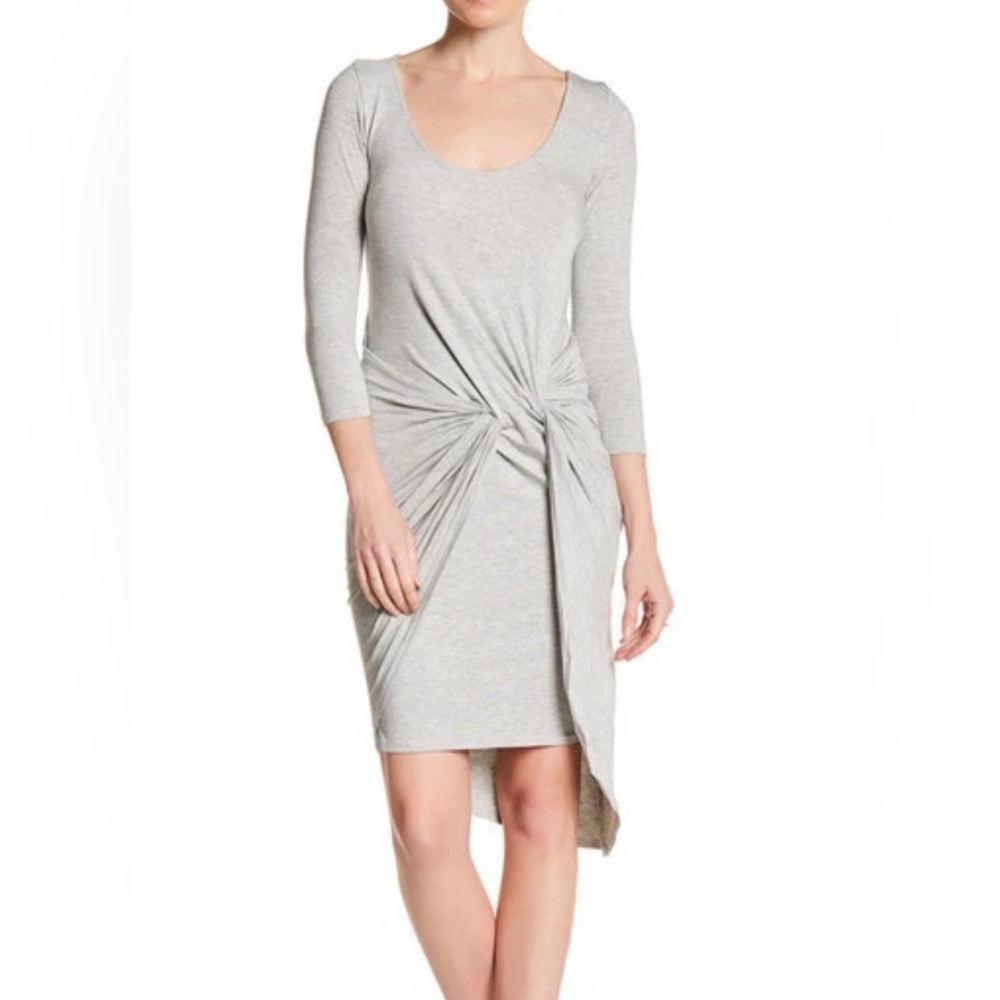 Almost Famous Light Gray Asymmetrical Knot Scoop-Neck 3/4 Sleeve Dress NWT - M